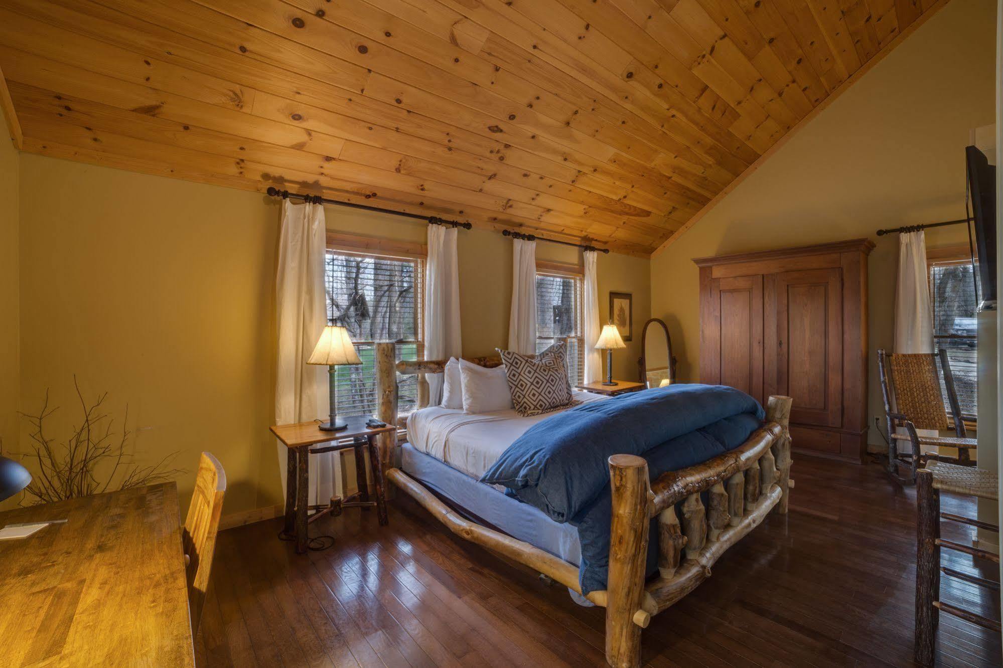 Dancing Bear Lodge Townsend Eksteriør billede